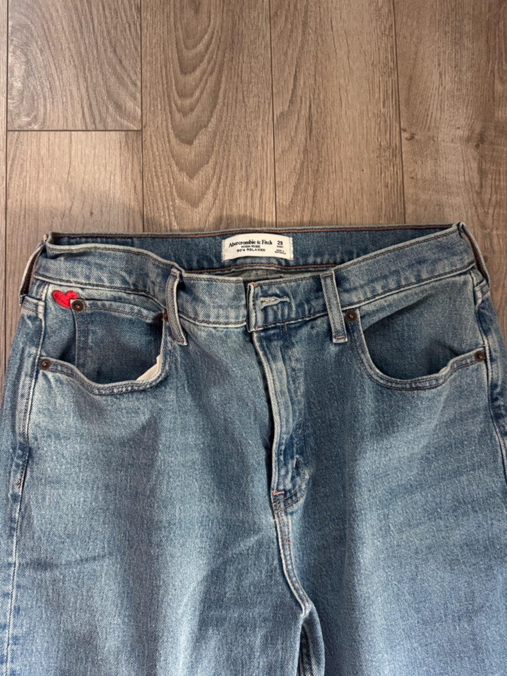Abercrombie & Fitch 90’s relaxed Jeans